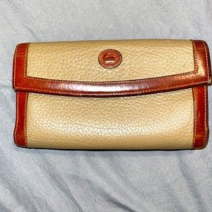 VINTAGE Dooney&Bourke wallet